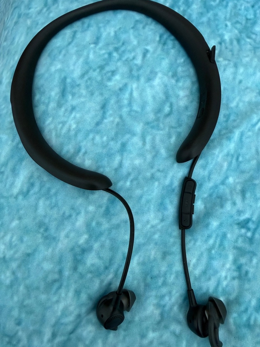 Bose QuietControl 30 Wireless Headphones, Noise Cancelling, Bluetooth Connection